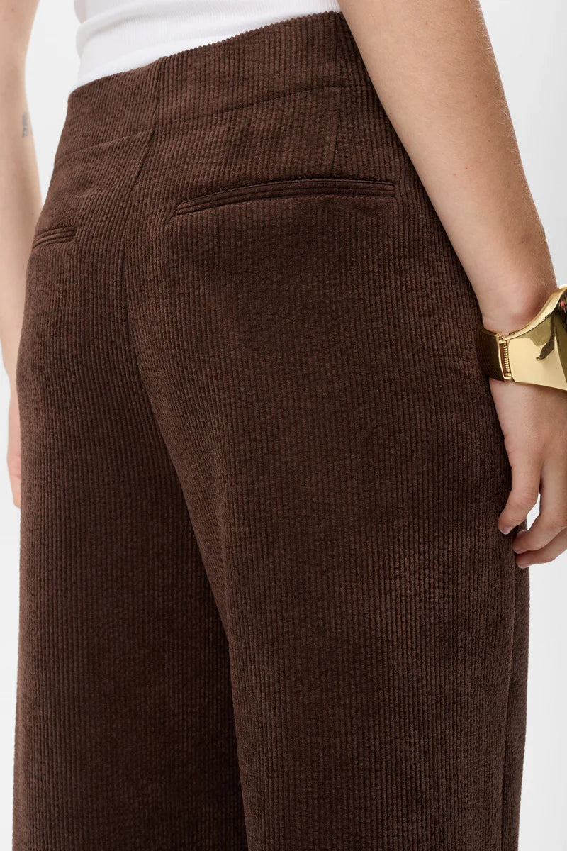Nuthea Pants