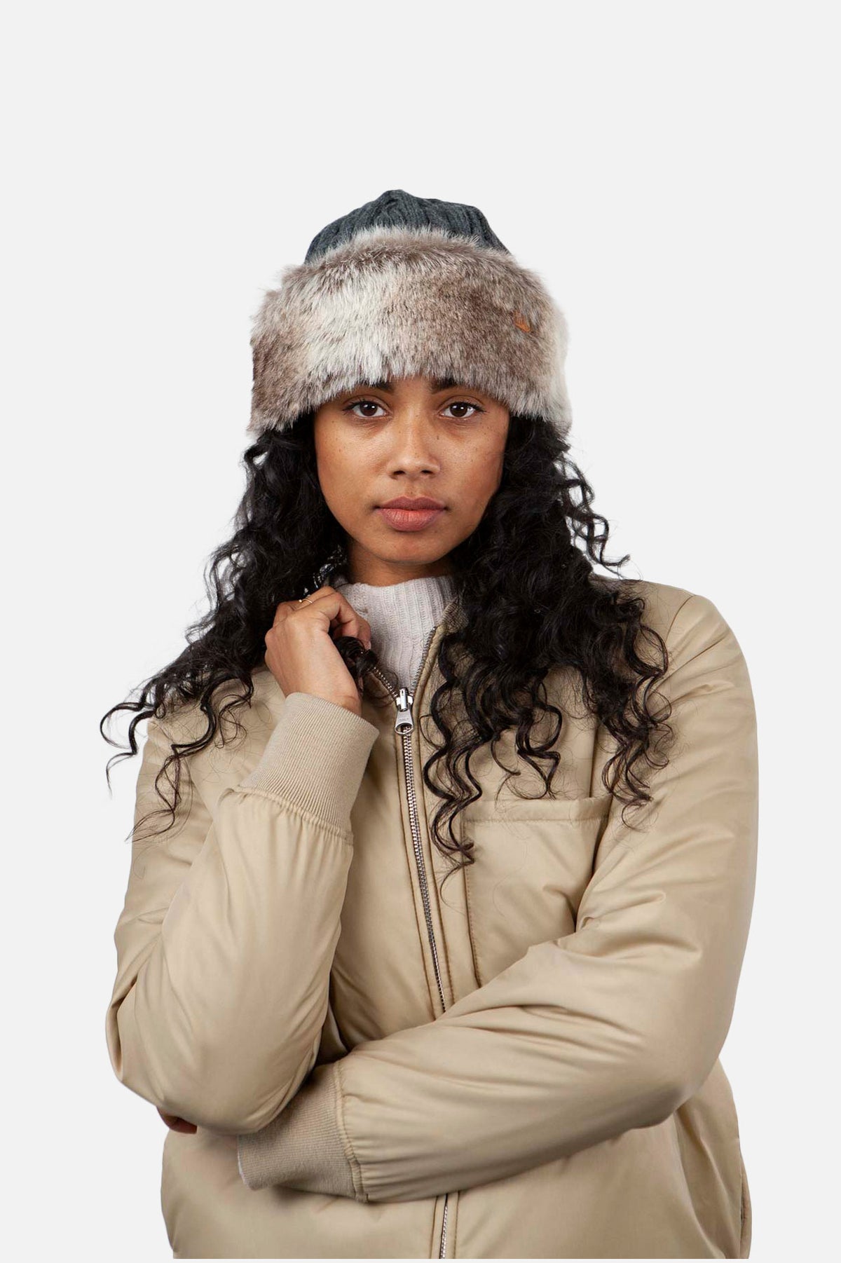 Fur Cable Bandhat