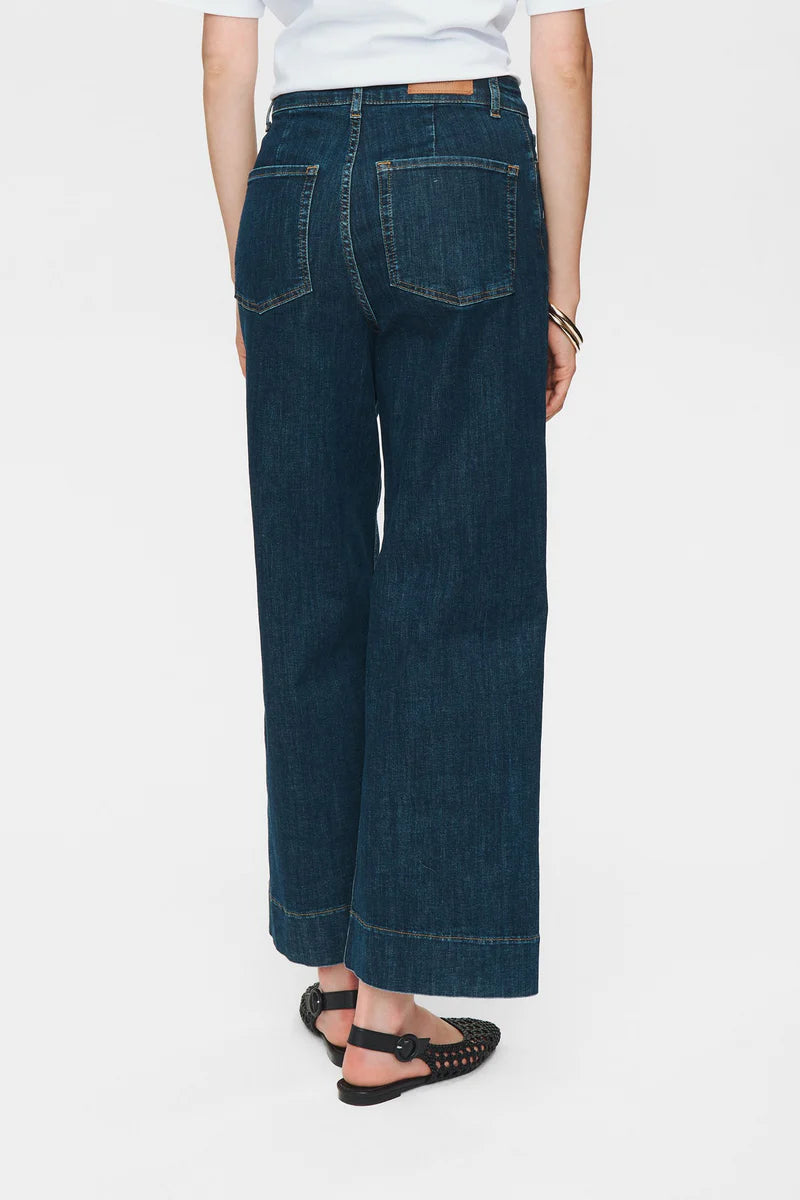 Nuparis Cropped Jeans