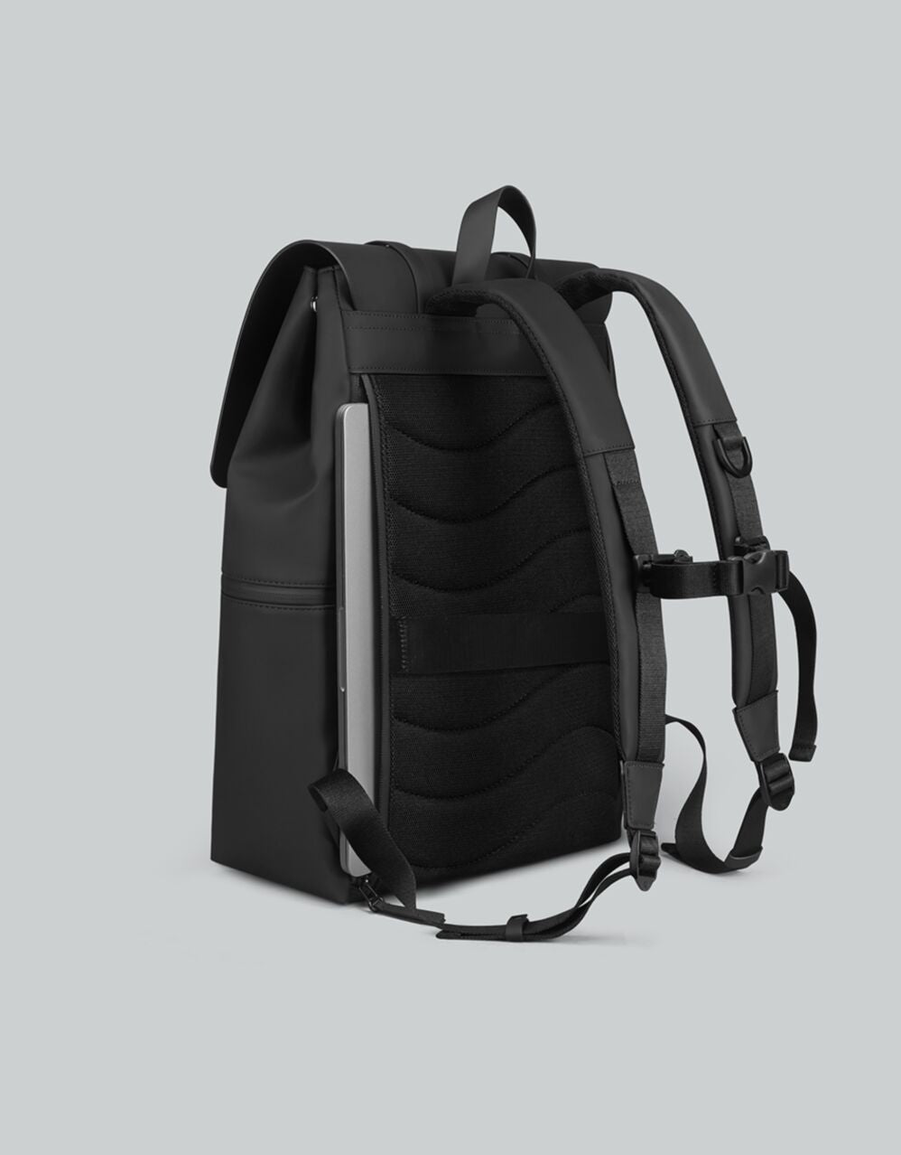 Splash 2.0 16" Backpack